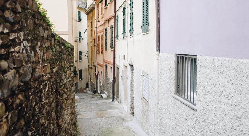 330 Holiday Apartments Manarola