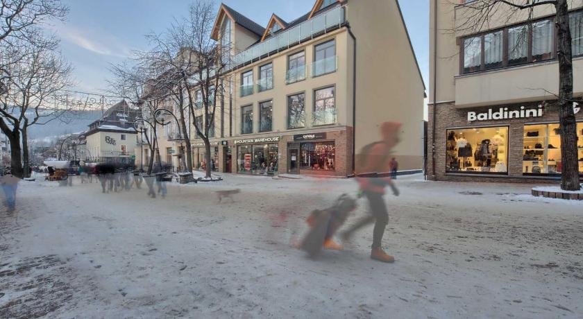 Mountain Pass Apartment VisitZakopane