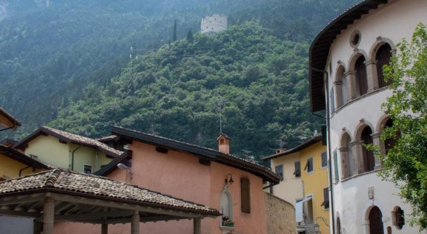 Residenza Romantica Riva del Garda
