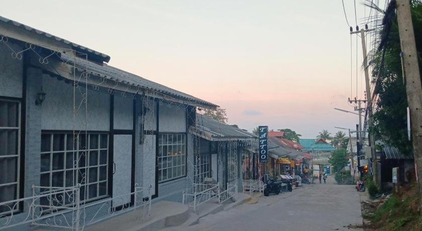 Little Paradise Street Zone