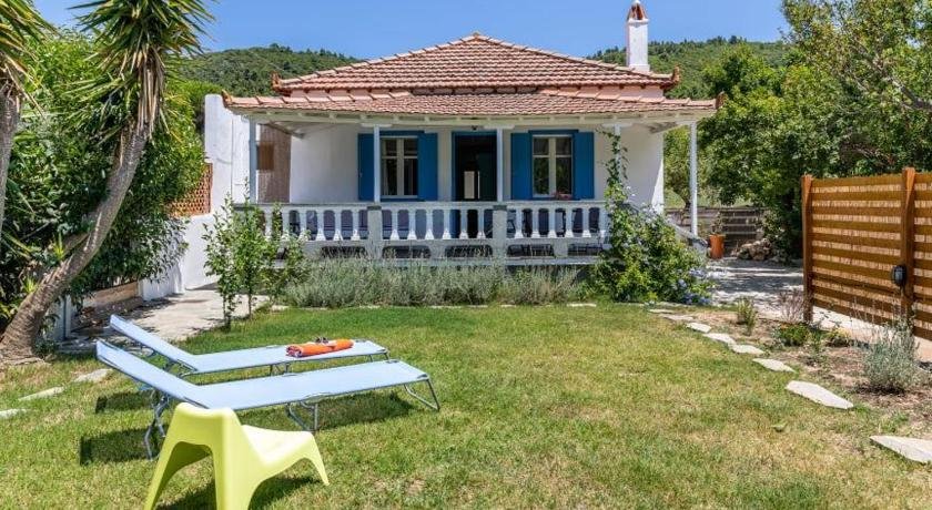 Myrto Holiday House