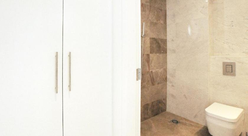 Green Bay Seafront Apartment