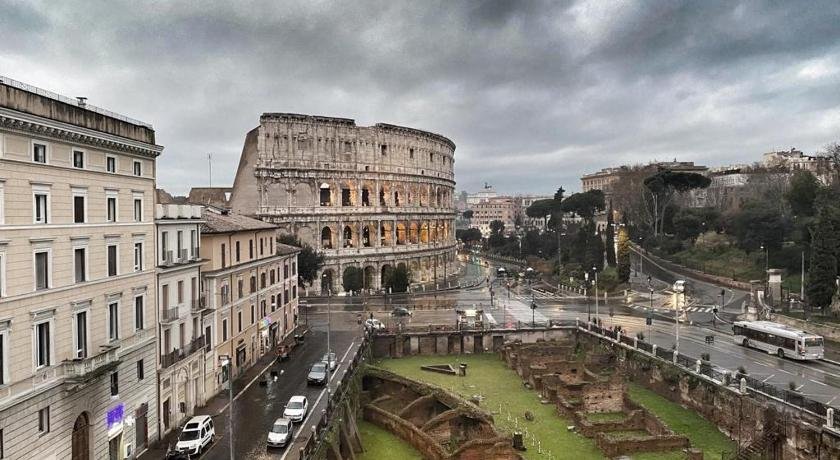 Bes Hotel Colosseo Suites