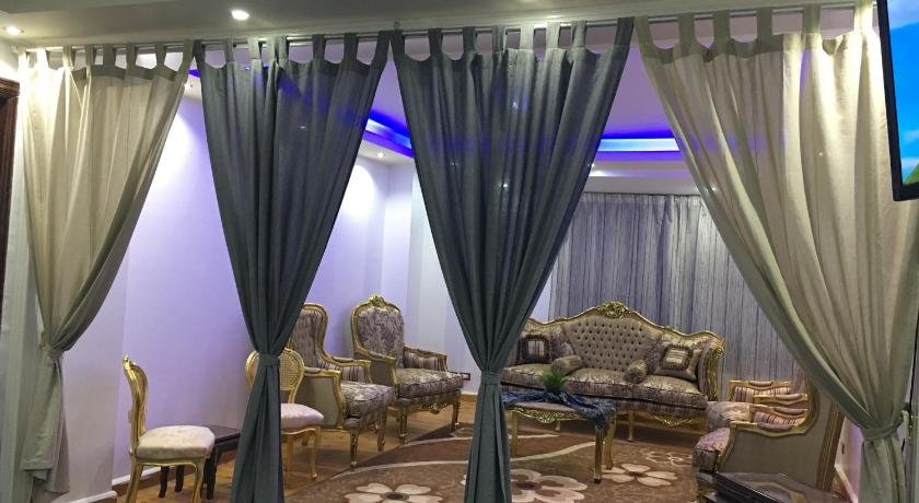 Private Family Apartment in Dokki