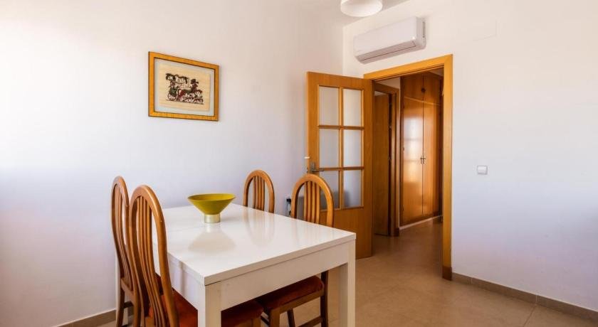 Magnifico duplex centrico con solarium garaje AA WIFI y barbacoa