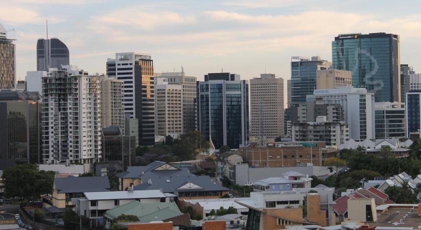 Photo: Spectacular Views of CBD by FV with Free Car Park