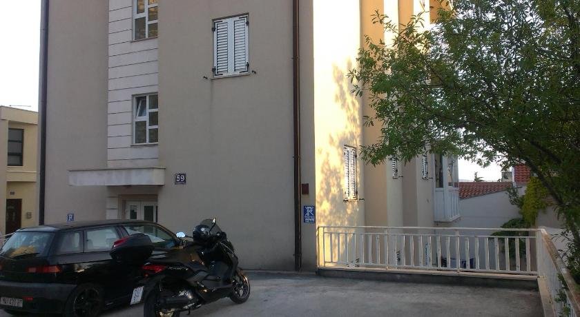 Apartment Viki Makarska