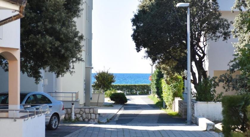 Brunchi apartment Novalja