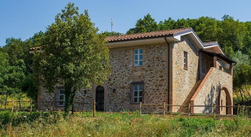 Agriturismo Baroncio Casale Baroncello