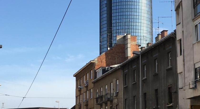 Apartman E5