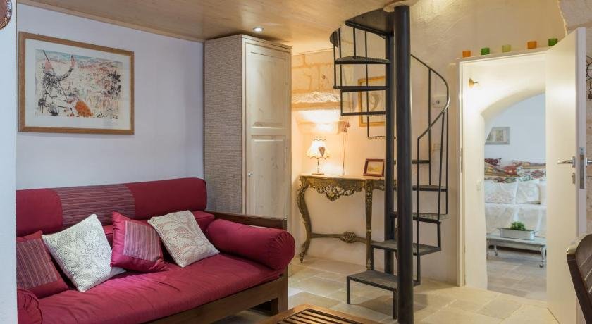 Loft with seaview terrace by Wonderful Italy