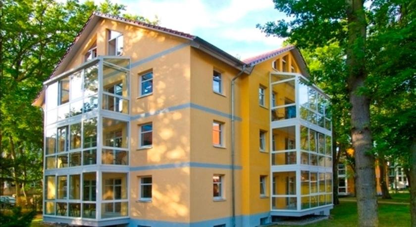 Ostseepark Waterfront Karavelle 34