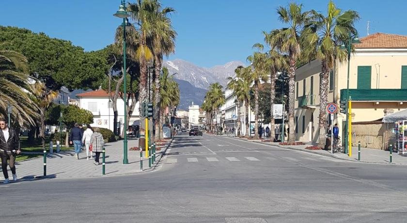 Versilia Apartment Forte dei Marmi
