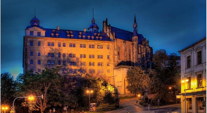 Ferienwohnung Schlossblick Altenburg Fruhstuckspension moglich