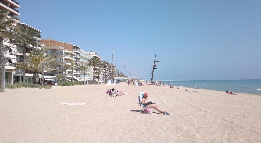 Apt a Calafell plage