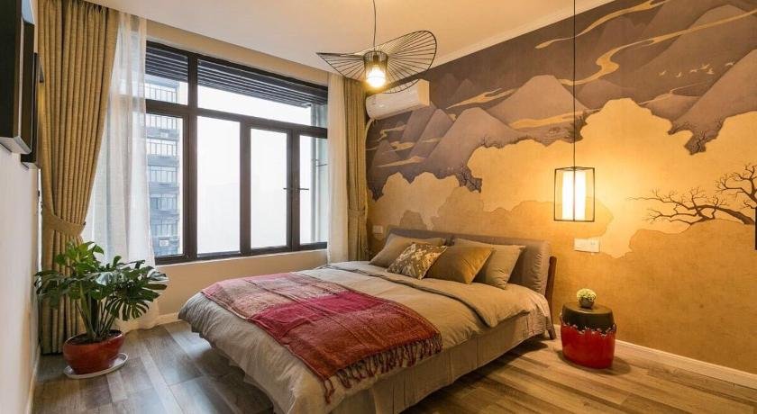 Wuhan Wuchang Happy Valley Locals Apartment 00121930