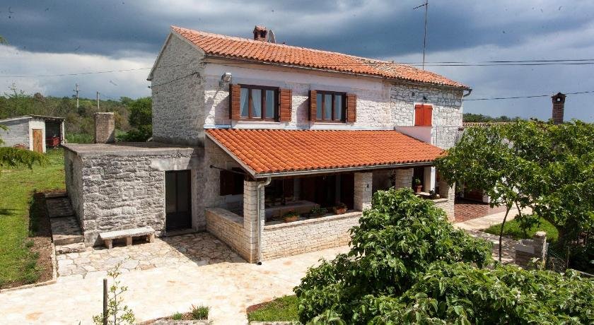 Vila Cubani