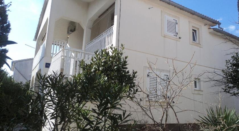 Apartment Nina Silba