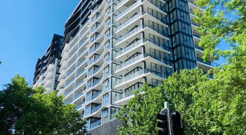 Best Located Brand New Apartment In Canberra Cbd