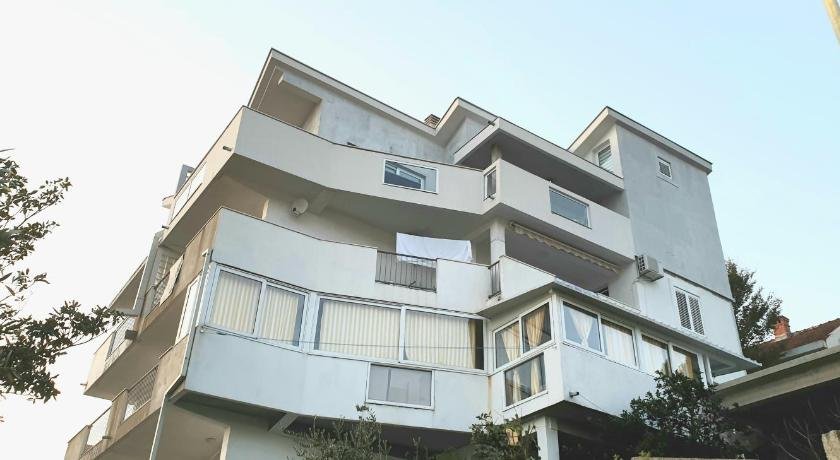 Apartments Miljevic