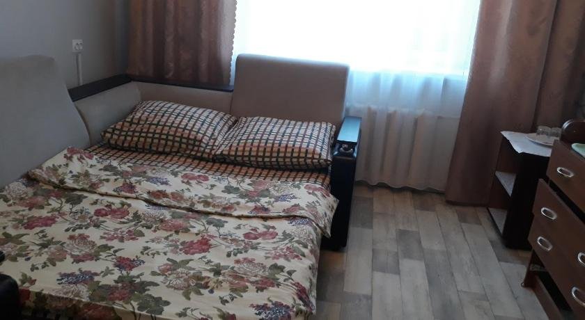 Room on Komsomol'skiy
