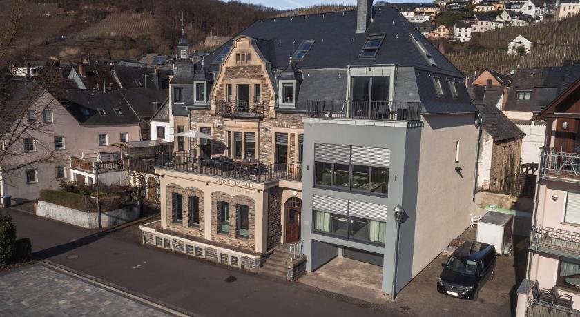 Mosel Palais