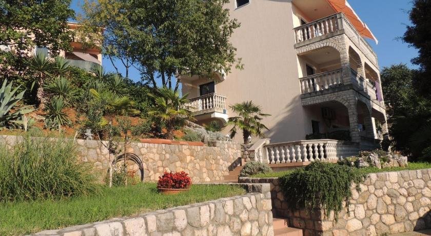 Apartments Jasmina Malinska
