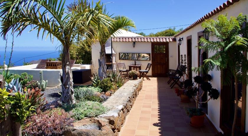 Casa Demetria