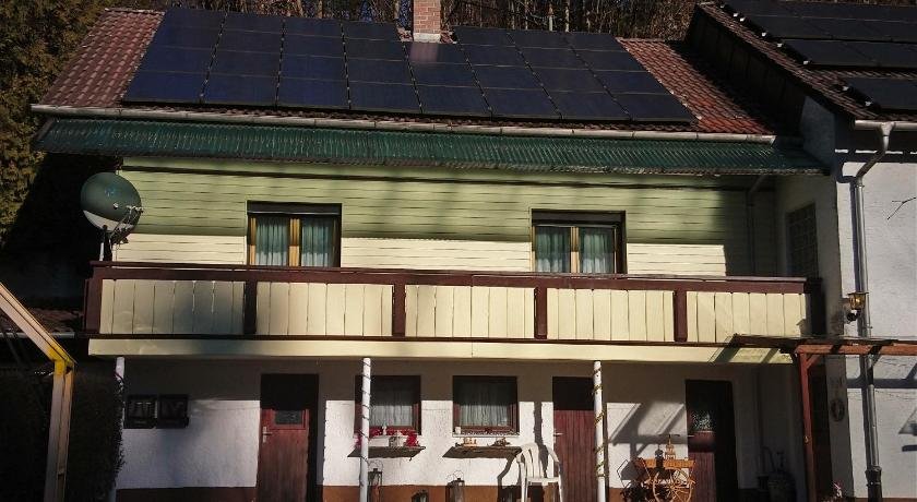 Gemutliches Haus mit Sauna im Voralpenland