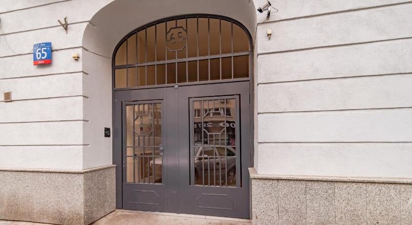 Rent like home - Zlota 65