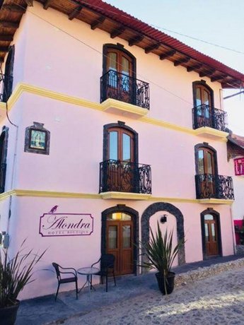 Alondra Hotel Boutique