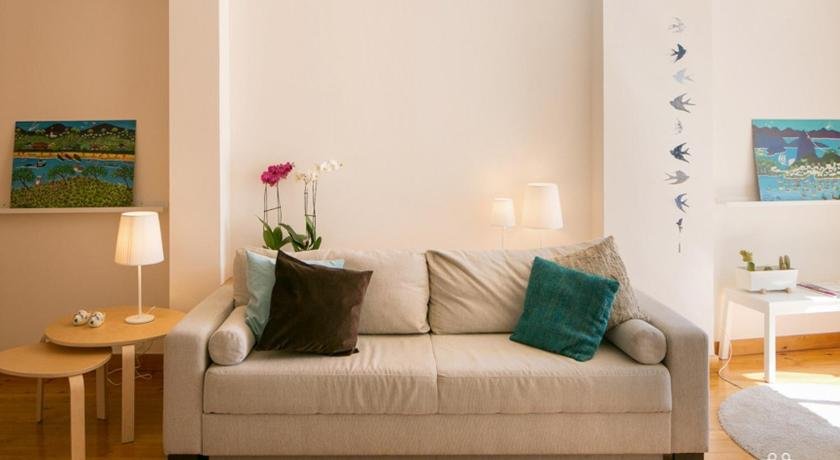 Modern And Comfort Apartment 25 By Lisbonne Collection