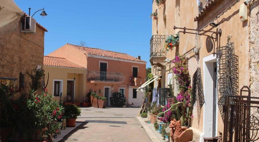 San Pantaleo - Trilocale