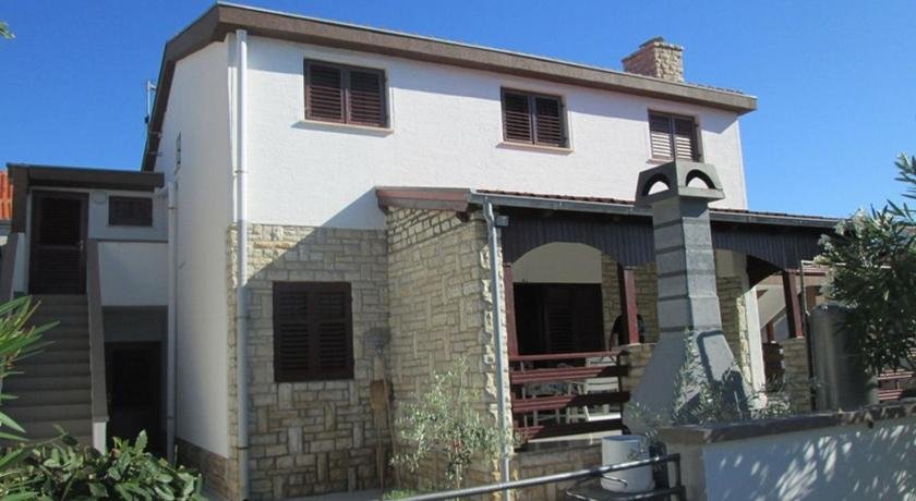 Apt Roza Pet friendly