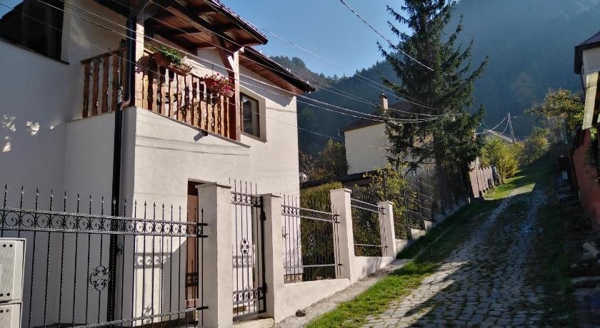 R-House Brasov