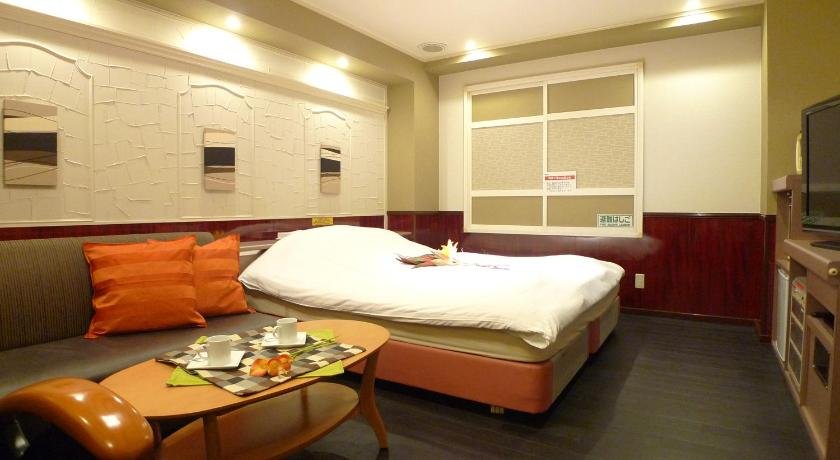 Hotel GOLF Hodogaya Adult Only