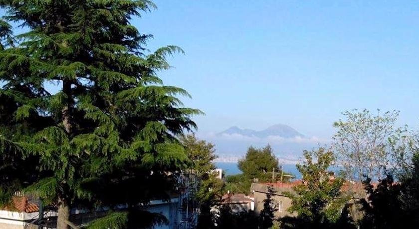 Le Rondini Posillipo Naples