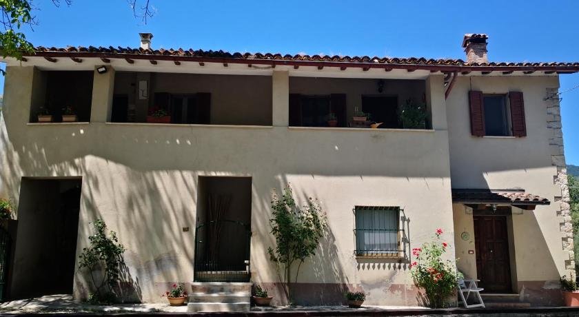 La Casa di Elena Camerino