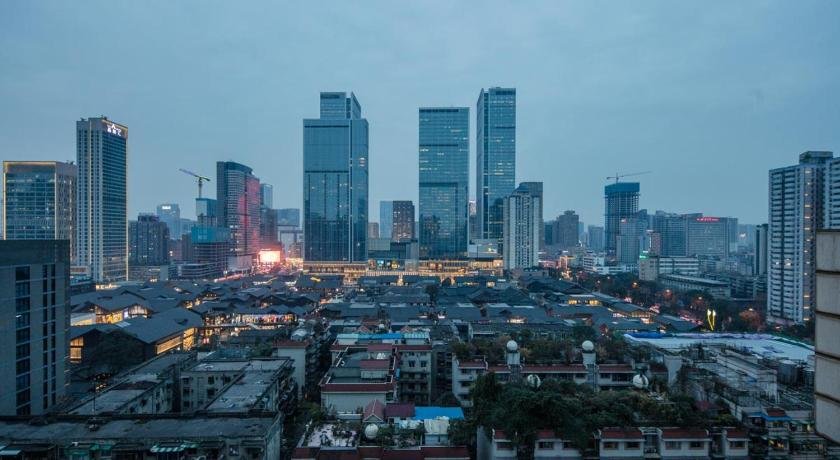 ChengDu Jinjiang TianFu Square Locals Apartment 00148120