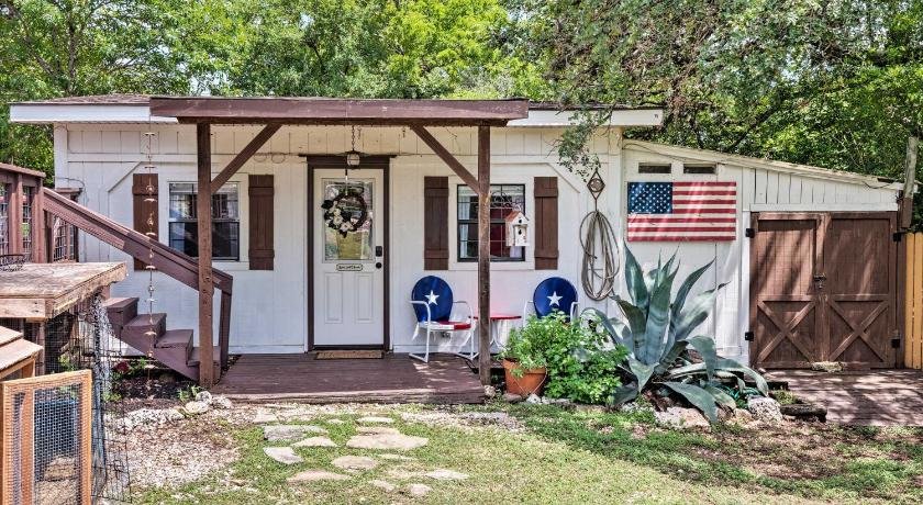 Charming Lake Travis Cottage 20Mi to Dtwn Austin