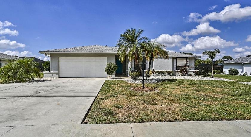 Fort Myers Home with Pvt Pool 16mi to Beach