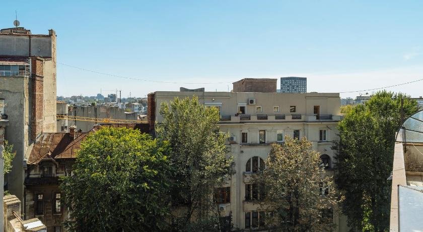 Armeneasca Double Studio