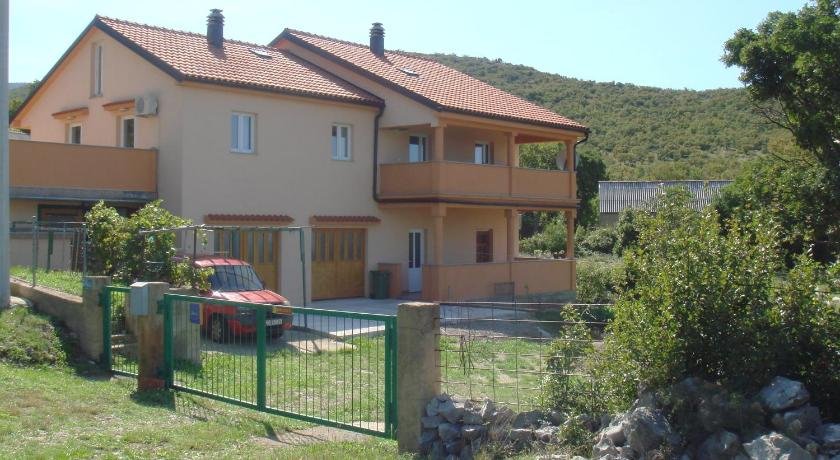 Apartmani TANJA Sveti Juraj