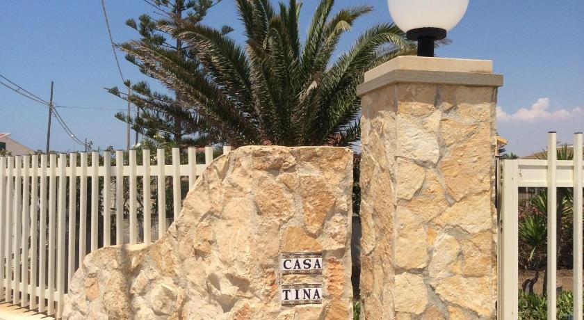 Dinastia Case - Villa Tina