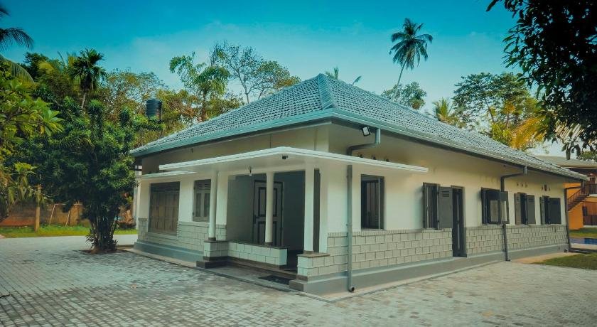 Amri River Cottages And Ayurvedee Retreat