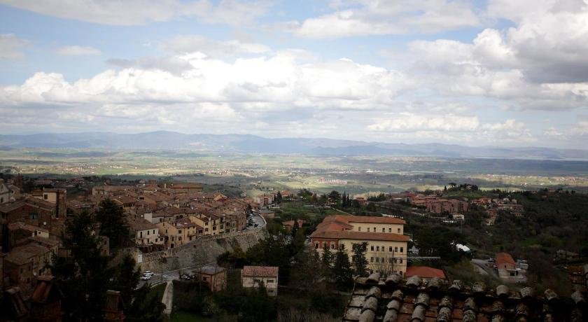Mezzanino L Palazzo Gagnoni Grugni