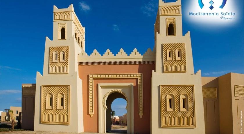 Studio in Saidia with wonderful sea view and enclosed garden 30 m from the beach