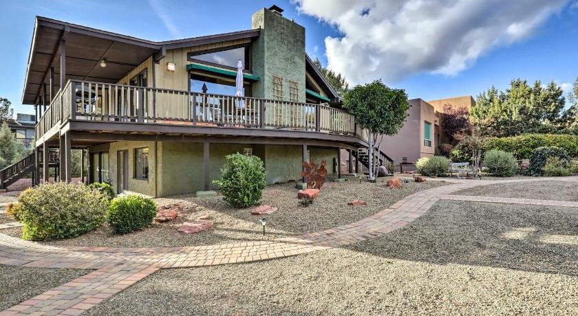 West Sedona House with Deck - Mins to Uptown