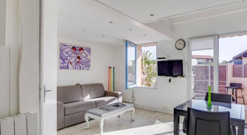 Maison 4 a 5 personnes au pied des plages