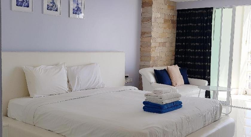 View Talay 6 Pattaya Beach Condo by Cando